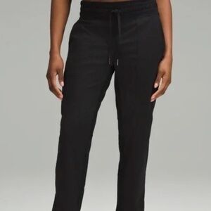 Lululemon Studio Mid-Rise Cropped Pant in Black‎